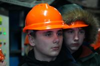 Młodzież poznaje codzienne funkcjonowanie spółki - Energetyka Cieplna w Skierniewicach.